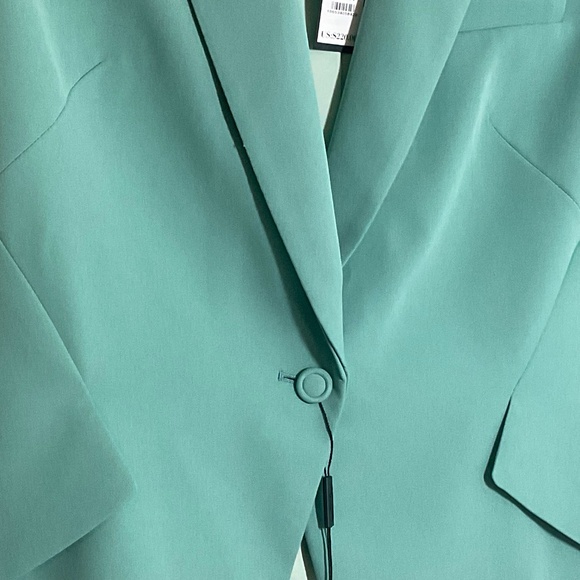 White House Black Market Blazer - Picture 7 of 12